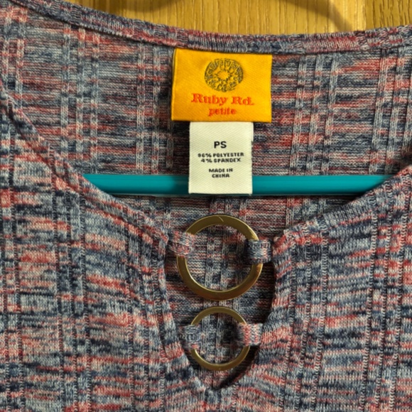 Ruby Rd Sweater - 3/4 length sleeve - Petite Small - Cute detail - Picture 2 of 8